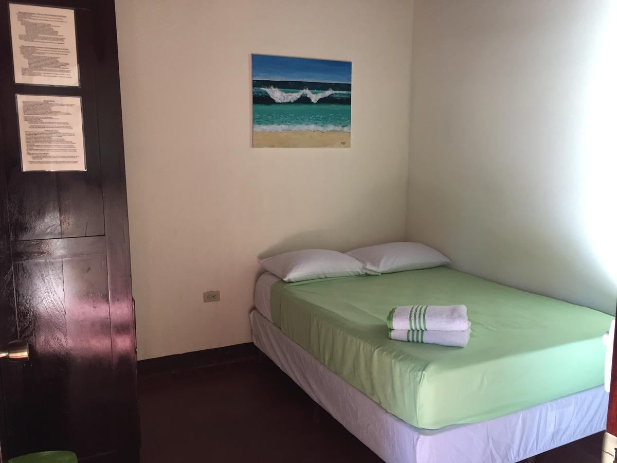 Casa Lula Leon Hostal Room photo