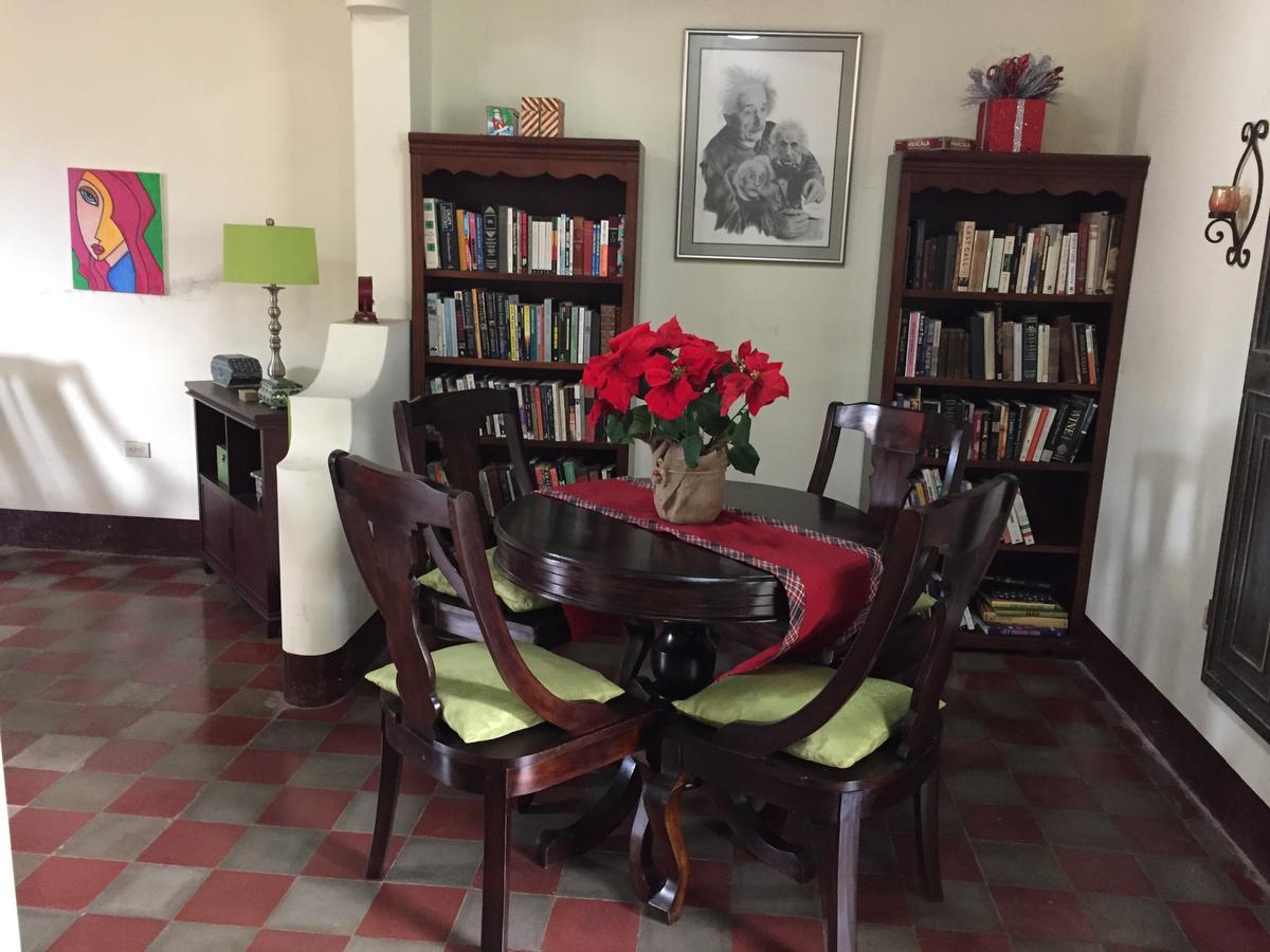 Casa Lula Leon Hostal Room photo